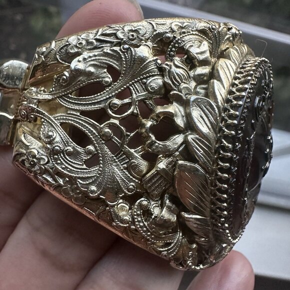 VTG Whiting Davis Hinged Bracelet 6.25 Medallion Floral Glass Gold Plated Rare - Picture 7 of 12